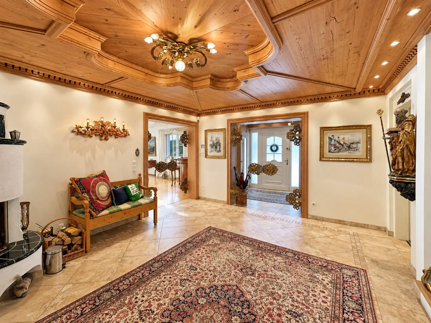 Idyllic Home: Exclusive Villa with Indoor Pool and Wellness Area","de":"Idyllisches Zuhause: Exklusive Villa mit Indoor-Pool &amp; Wellnessbereich"