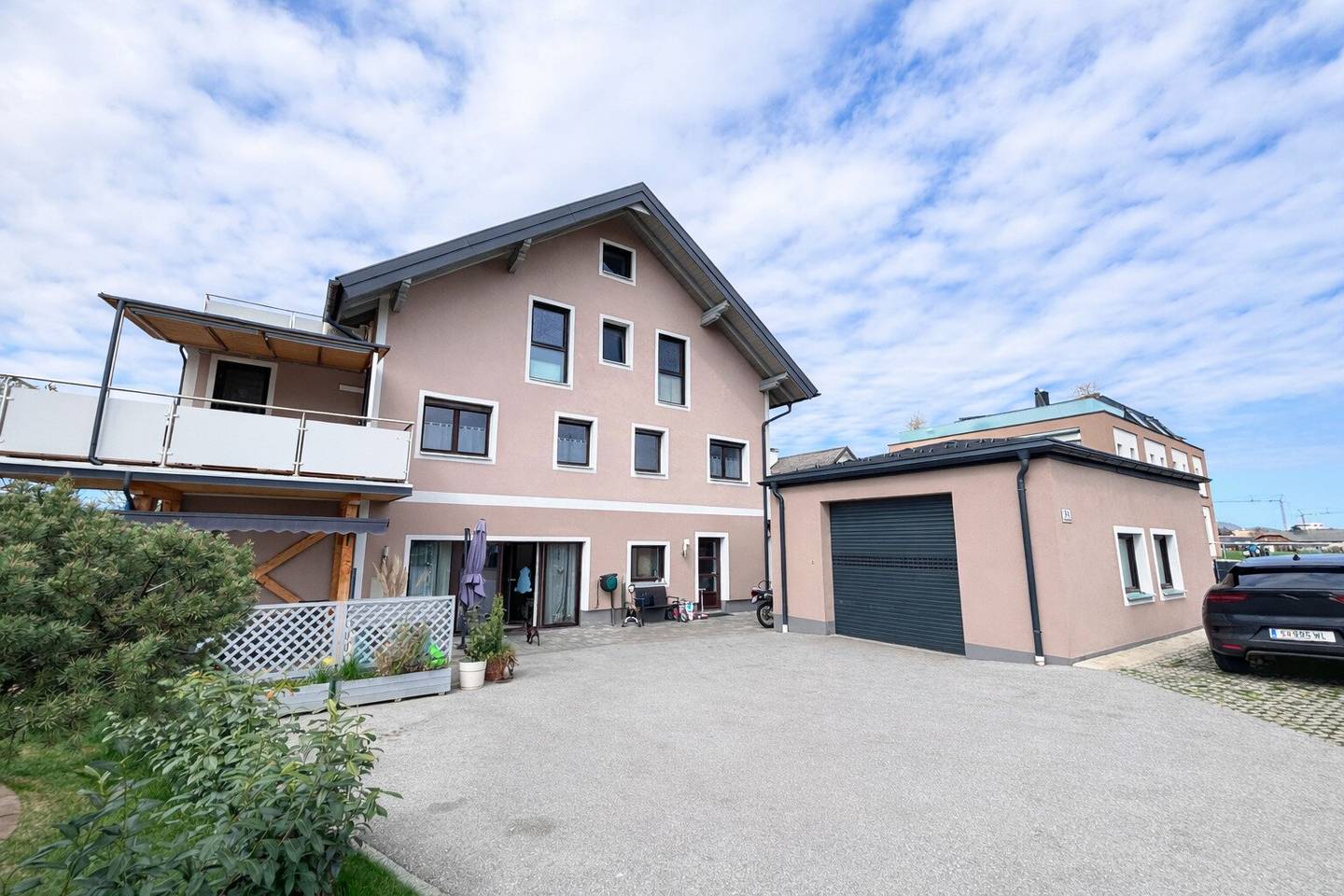 Exclusive semi detached house with three living units in a sought after Salzburg location