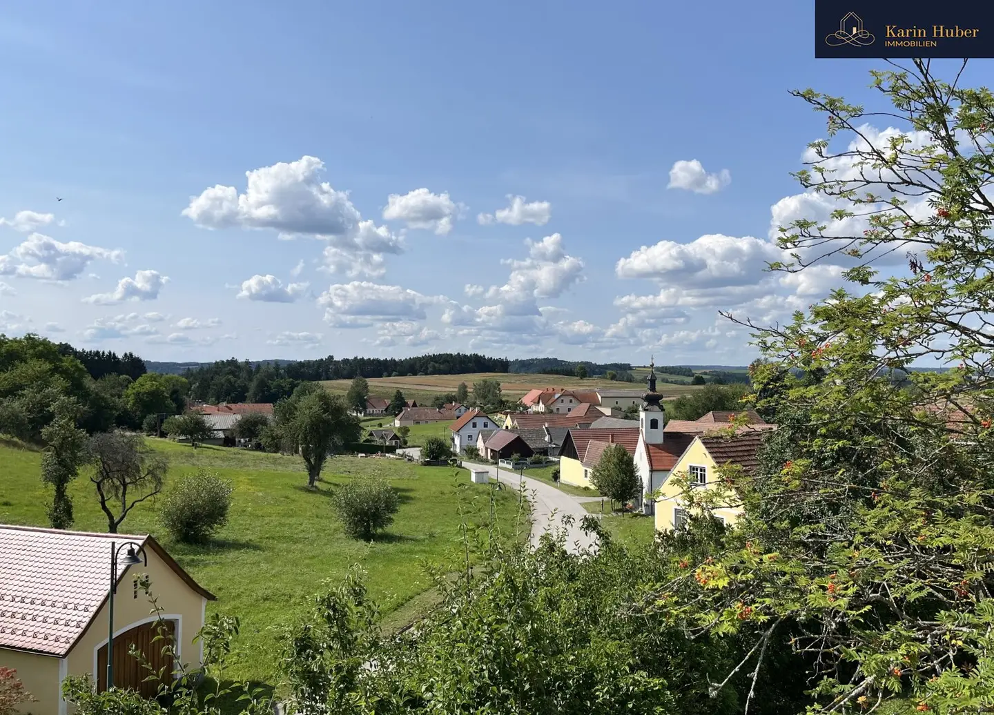 Kühle Ruheoase - Historisches Anwesen mit sanftem Blick über die Hügellandschaft des Waldviertels