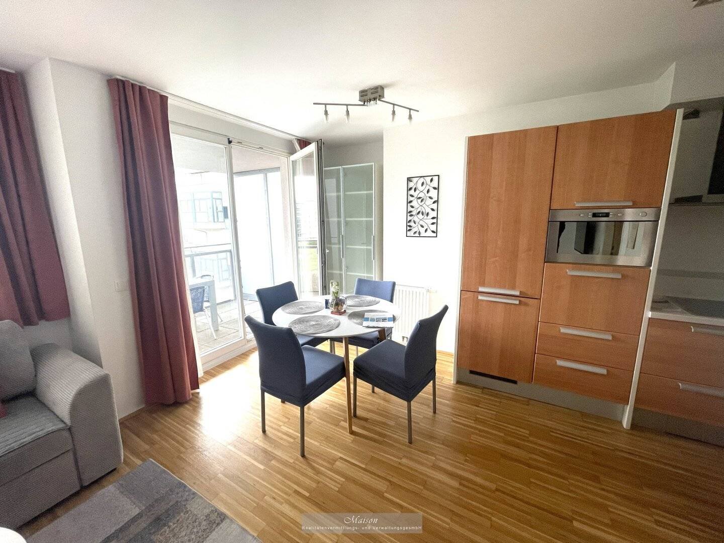 2 ZIMMER BALKONEIGENTUM - NAHE U1 UND DONAUZENTRUM