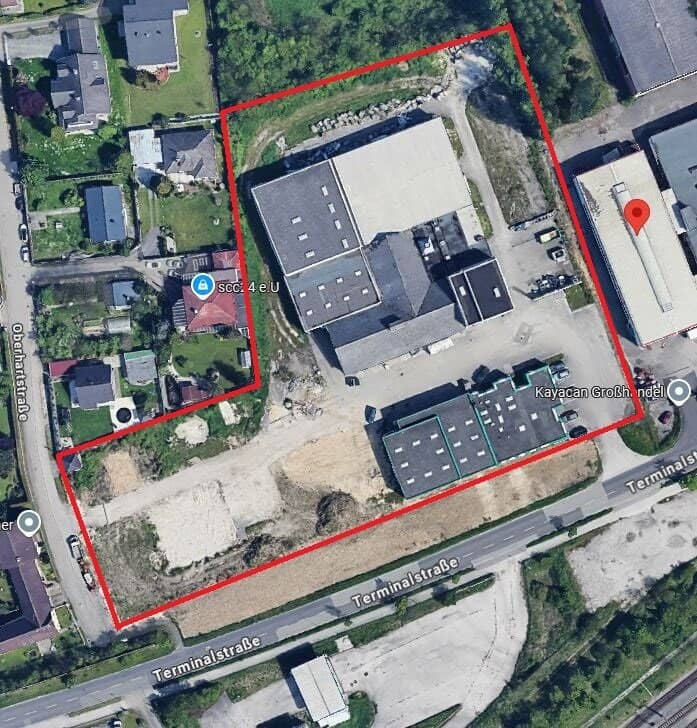 Covered storage space or outdoor area at Wels Terminal, available now, rental period max. 1 year