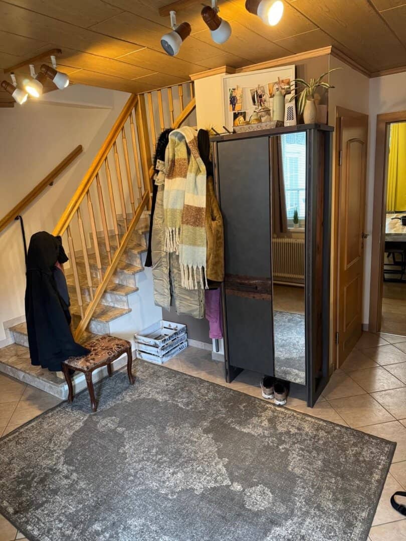 TRAUMHAFTER REITERHOF MIT SCHÖNEM WOHNHAUS NAHE GFÖHL