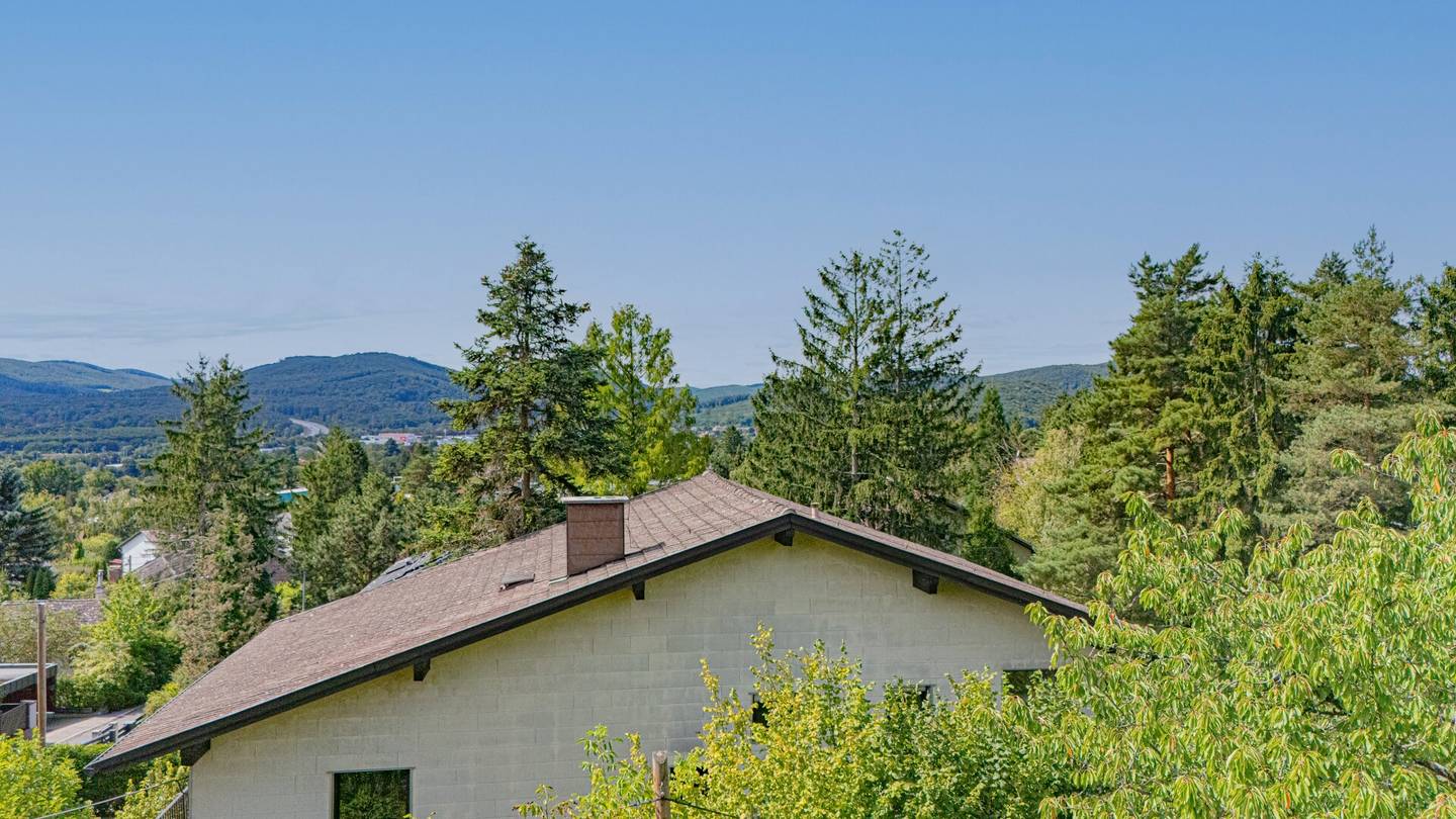 Building plot at Wolfersberg with magnificent distant view