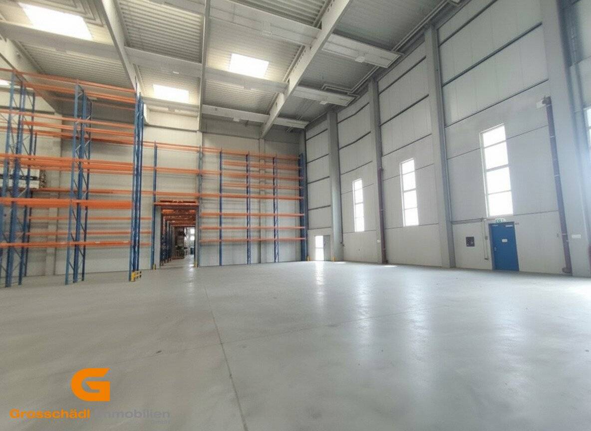 Logistics spaces near Salzburg for rent','de':'Logistikflächen Nähe Salzburg mieten