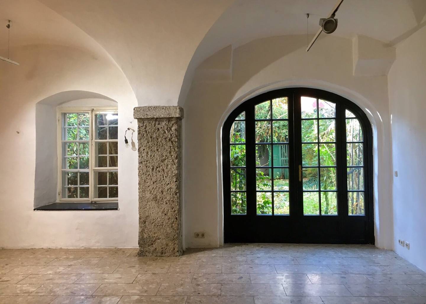 Geschäftslokal am Salzach-Kai