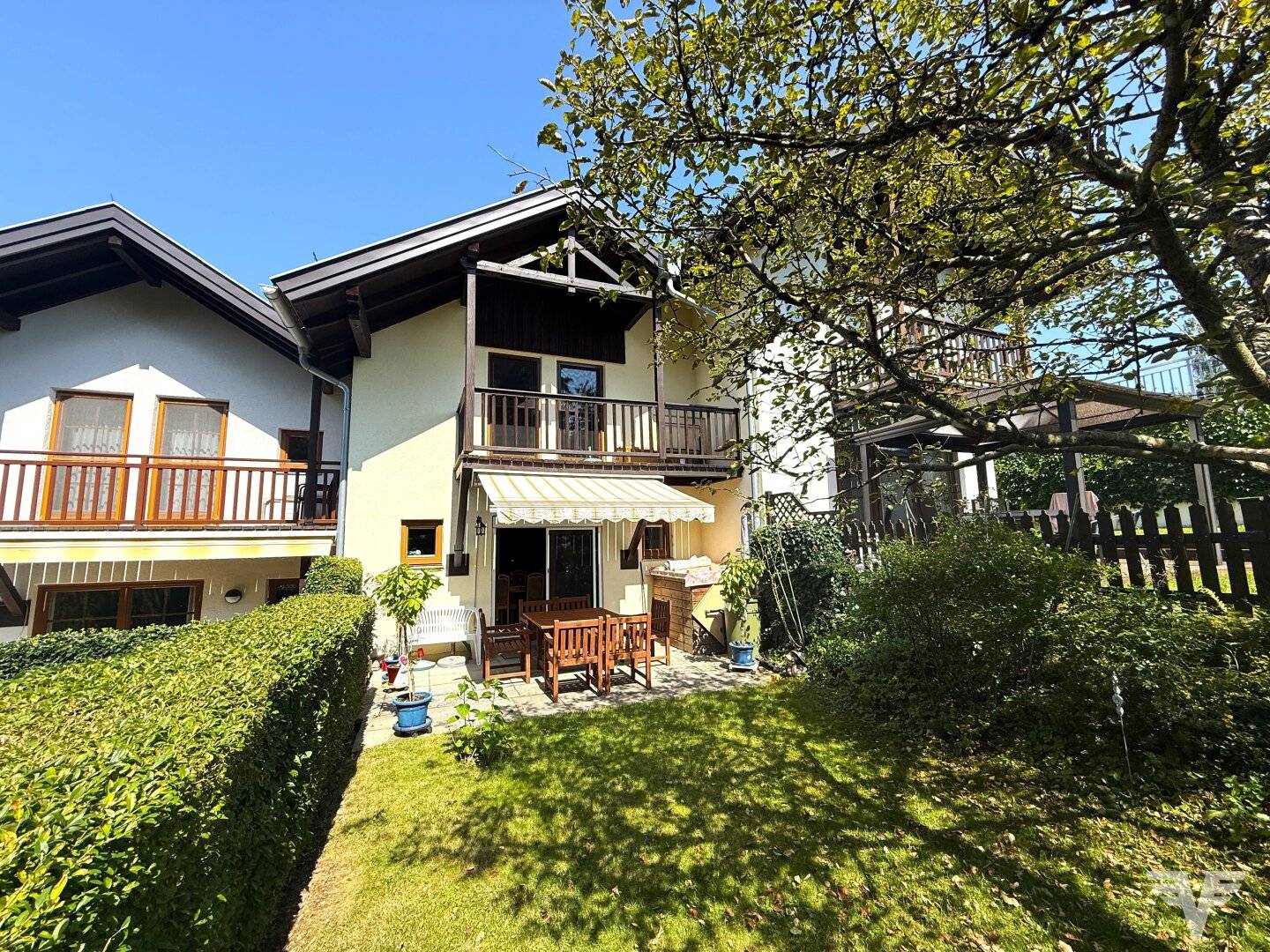 Stadt, Land und (Waller-)See! Reihenhaus am Weinberg in Seekirchen