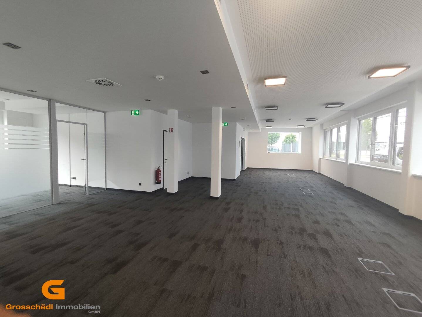 Hochwertige Büroetage im Erdgeschoss in Salzburg Maxglan mieten