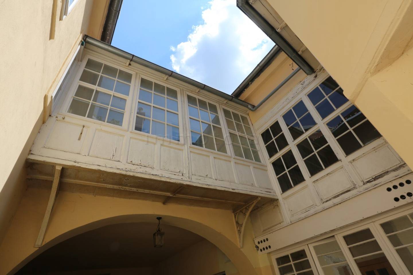 4 room apartment in top location in the center of Baden pedestrian zone