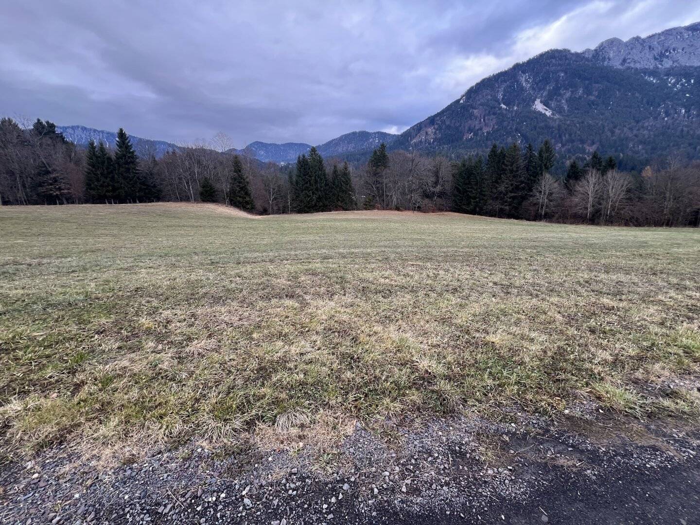 Widmung als Bauland - Dorfgebiet ist erfolgt !!!