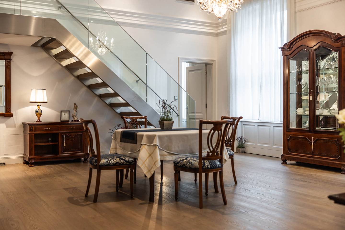 Apartment on Parkring near City Park with Concierge