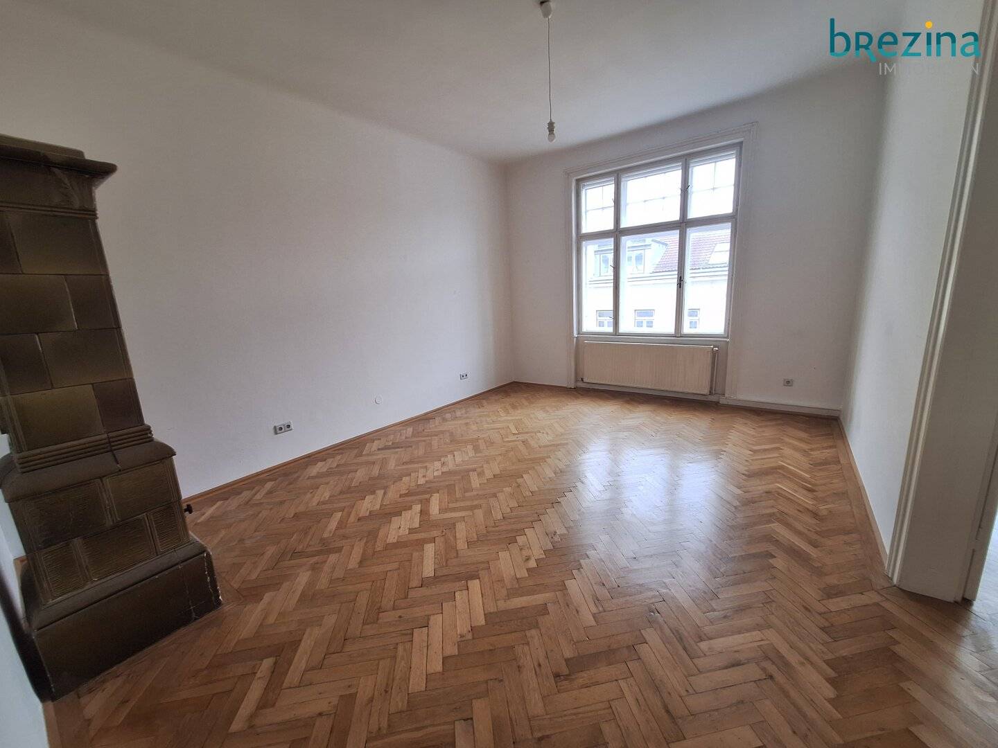 Sehr zentral gelegen -  großzügig wohnen in Altbau und in ruhiger Lage unbefristet