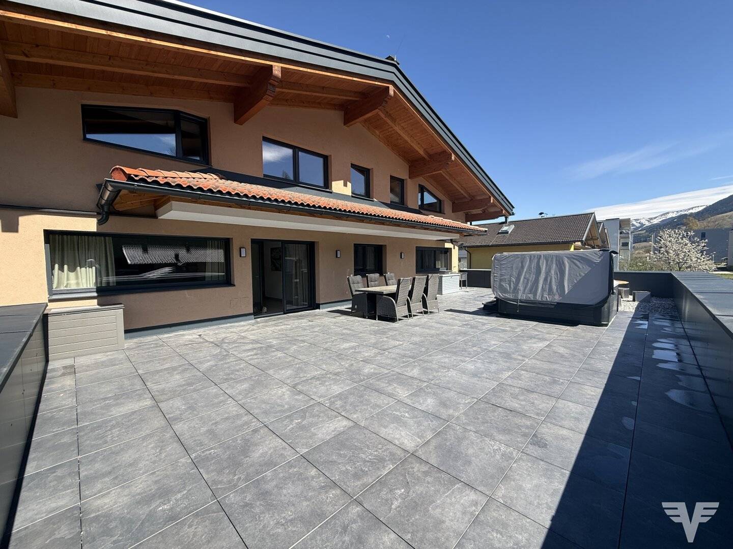Panorama Apartment in Saalfelden with large terrace
