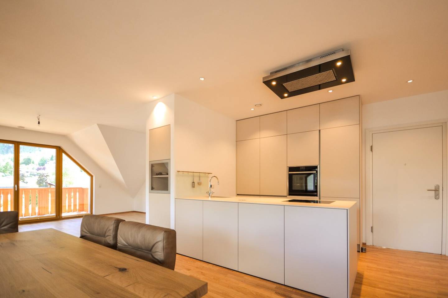 Elegant attic apartment in St. Gilgen
