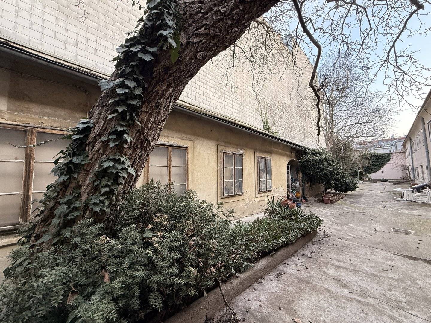 Zinshaus mit Entwicklungspotenzial auf der Neulerchenfelder Straße