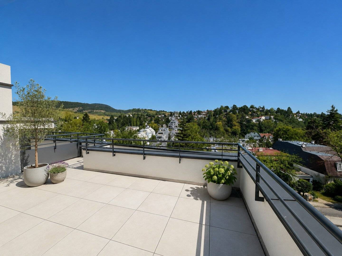 Terrace apartments with a view in Neustift am Walde