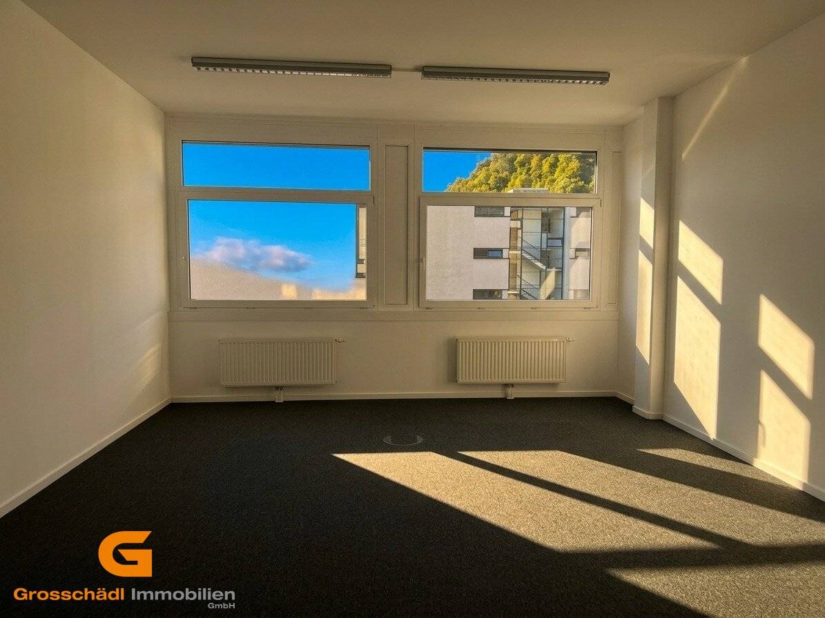 Salzburg Parsch: Moderne Büroeinheit im Büro- und Geschäftszentrum mieten