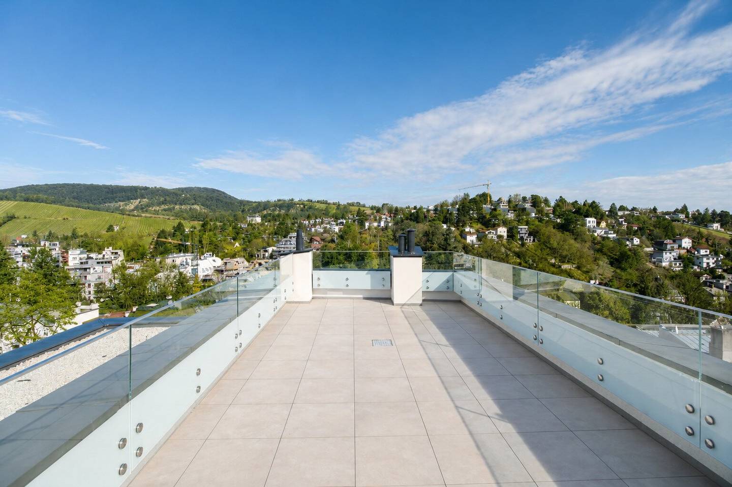 Spektakuläres Penthouse in Neustift am Walde mit Rundumblick und großzügigen Freiflächen