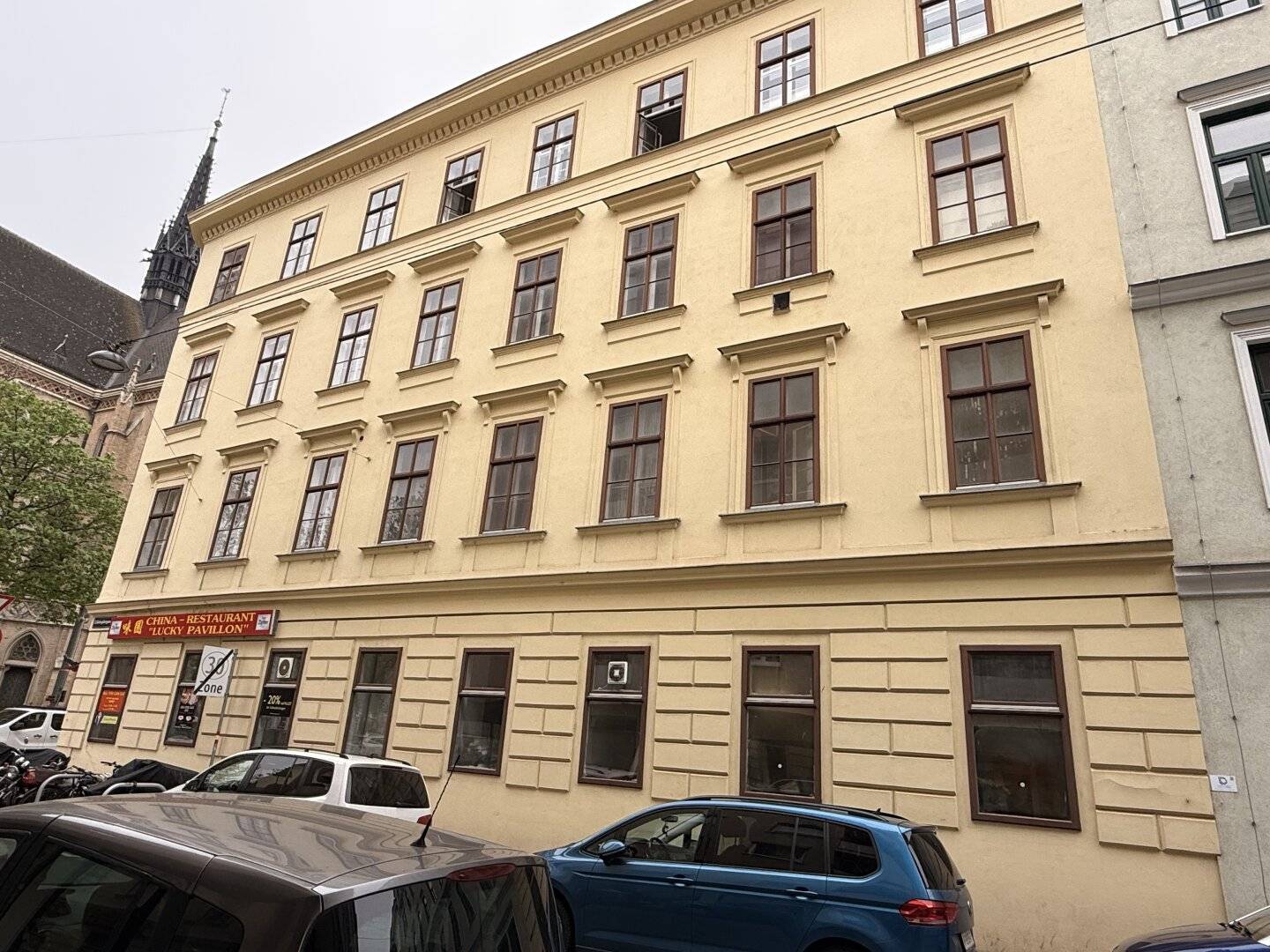 Gepflegtes Zinshaus nahe Radetzkyplatz
