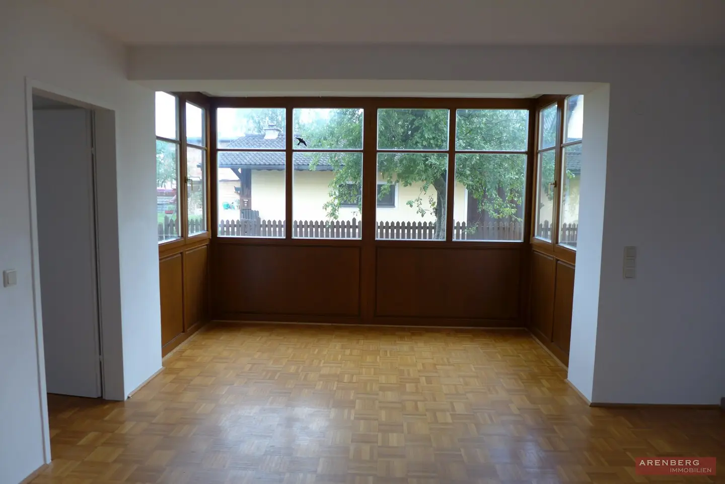 Investment property: rental house with 5 rented, partitioned apartments - Mattighofen