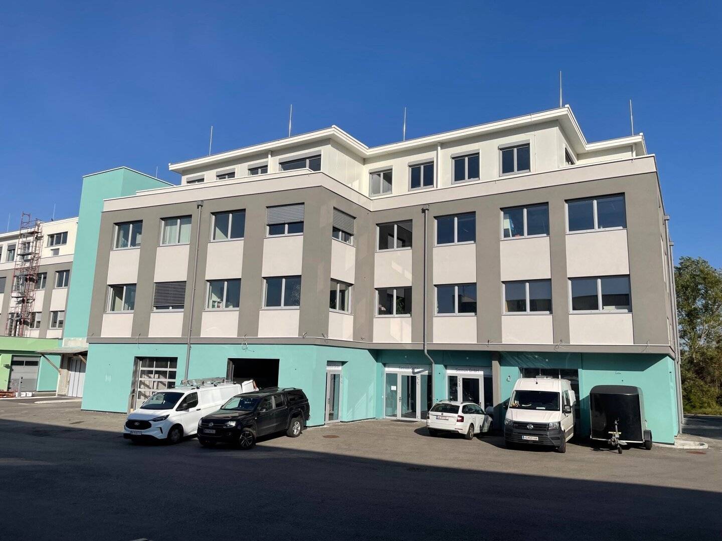 Commission Free Loft/Studio/Office/Warehouse with Car/Freight Elevator (5t)