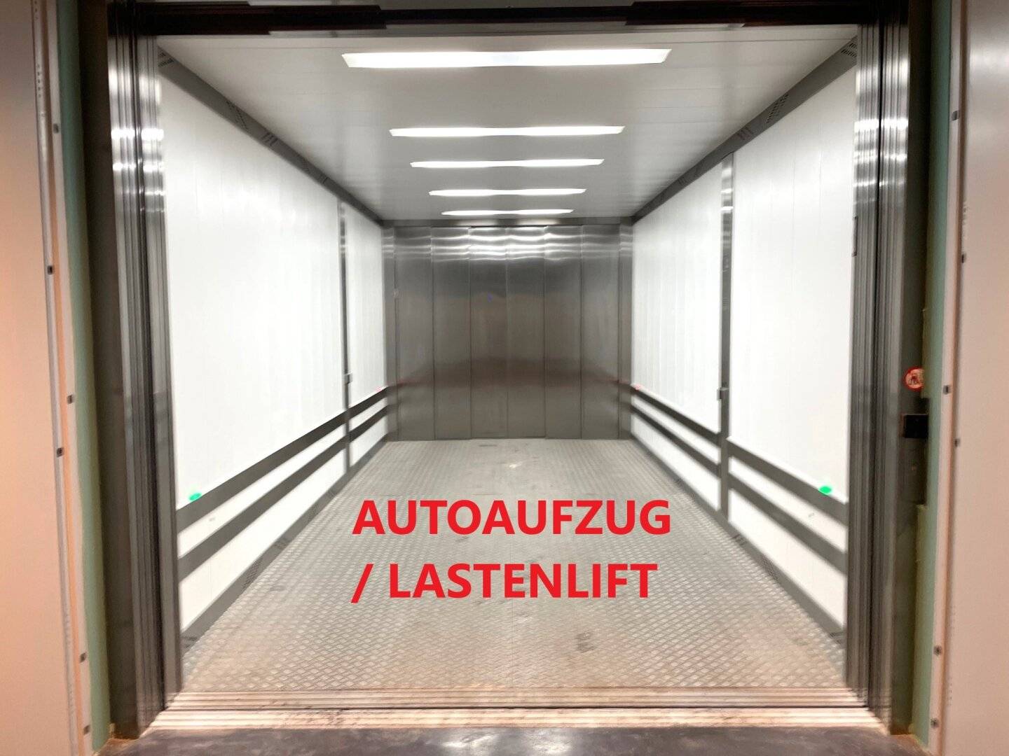 Commission Free Loft/Studio/Office/Warehouse with Car/Freight Elevator (5t)