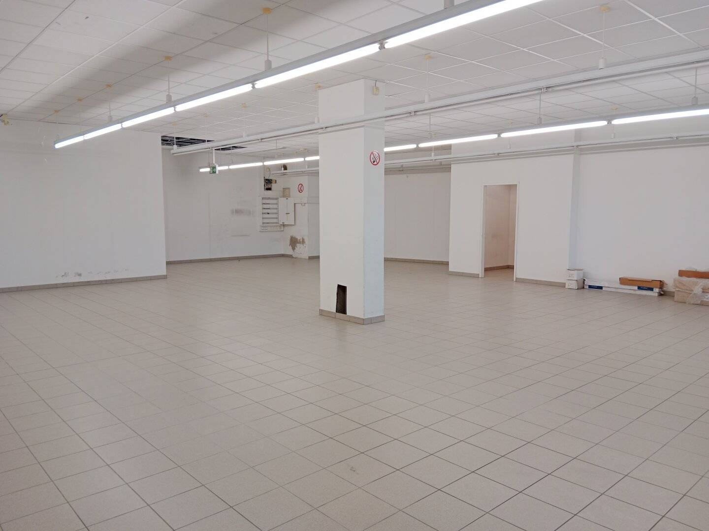 Attractive commercial premises in Ternitz: 200 m² for €1,837.98 ideal for your project