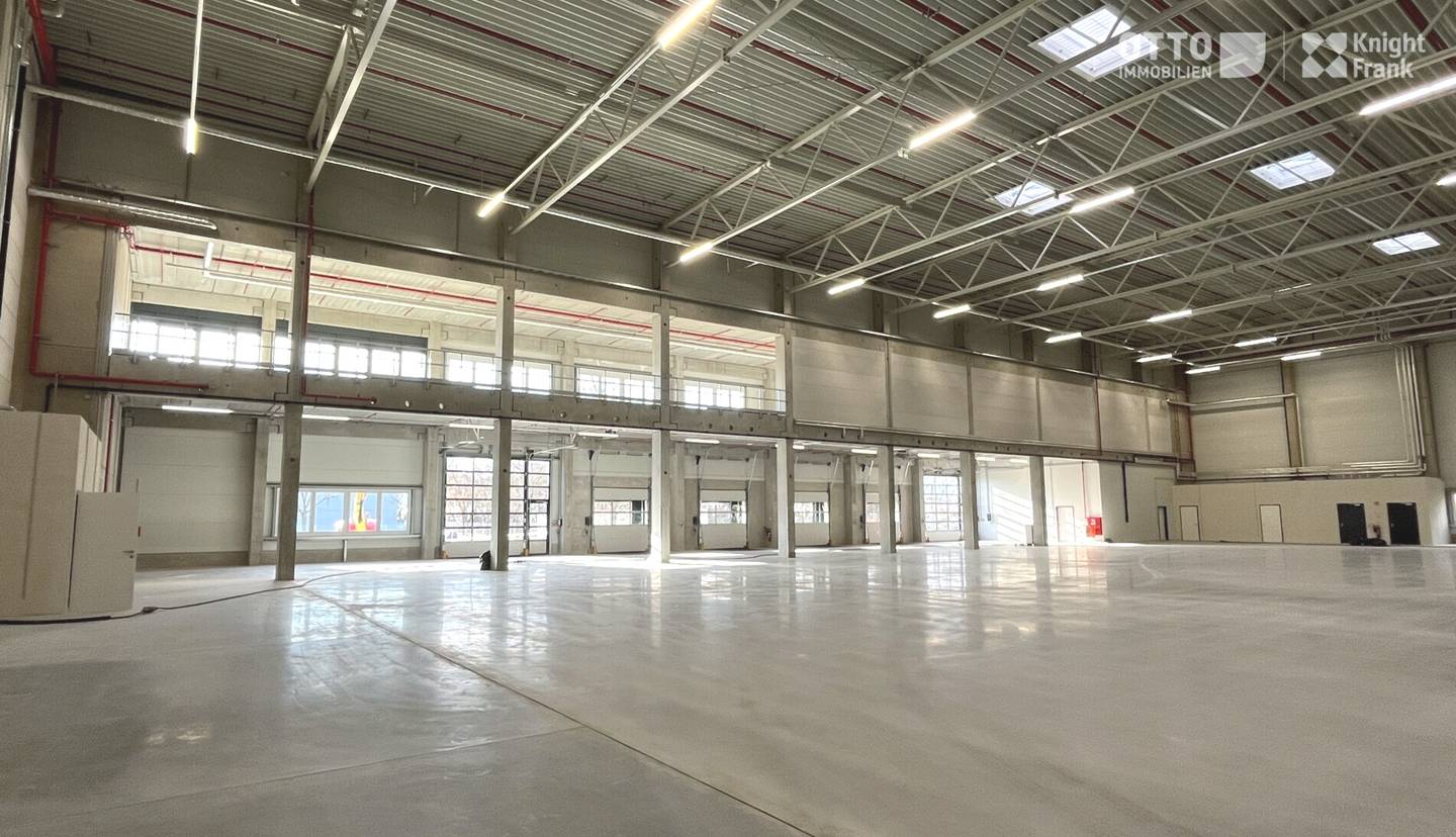 Industriehalle im Business Park Vienna, 1220 Wien – 1650 m2 Lager