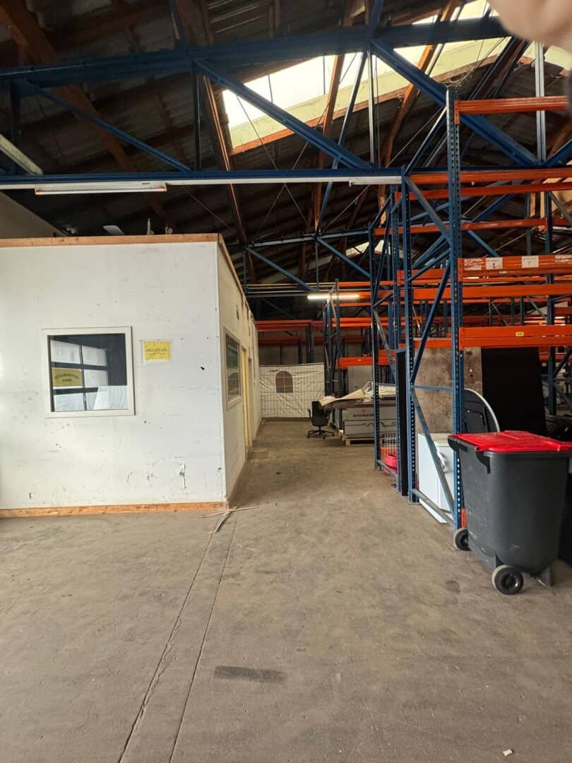 Attractive industrial hall in Grödig near Salzburg with room for your company