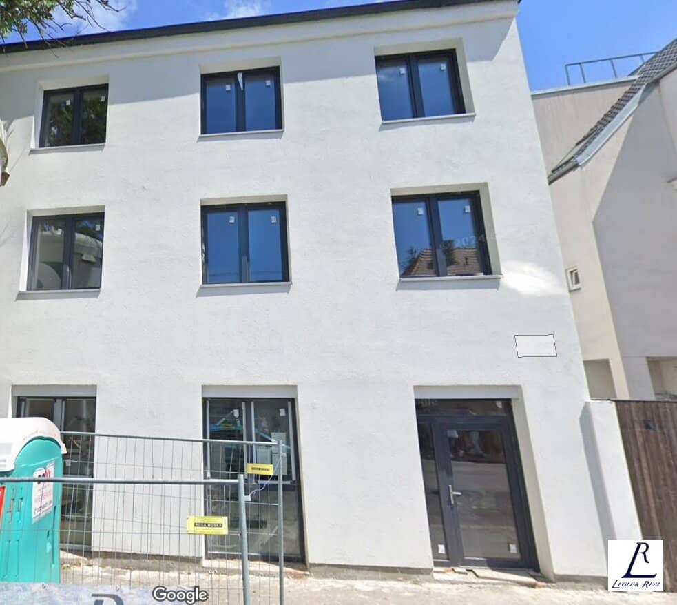 Commission-free! Bright 1-room apartment - First occupancy