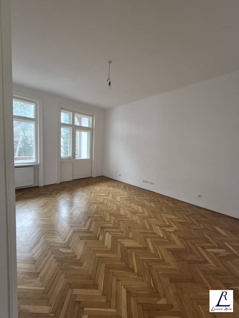 Old Building Dream Art Nouveau House in a Beautiful Location Worn Down
