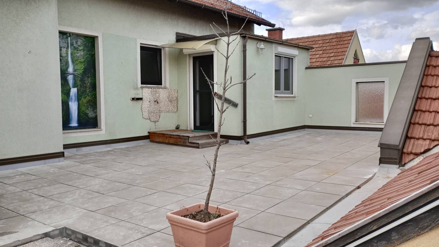 Charmante Eigentumswohnung mit Terrasse in Peisching – gepflegt, top Preis, 129.000 €