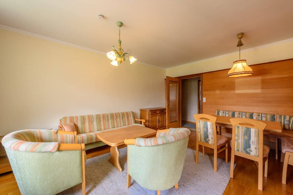 Großzügige 4-Zimmer-Wohnung in ruhiger Grünlage – nur 2 Gehminuten zum Wolfgangsee