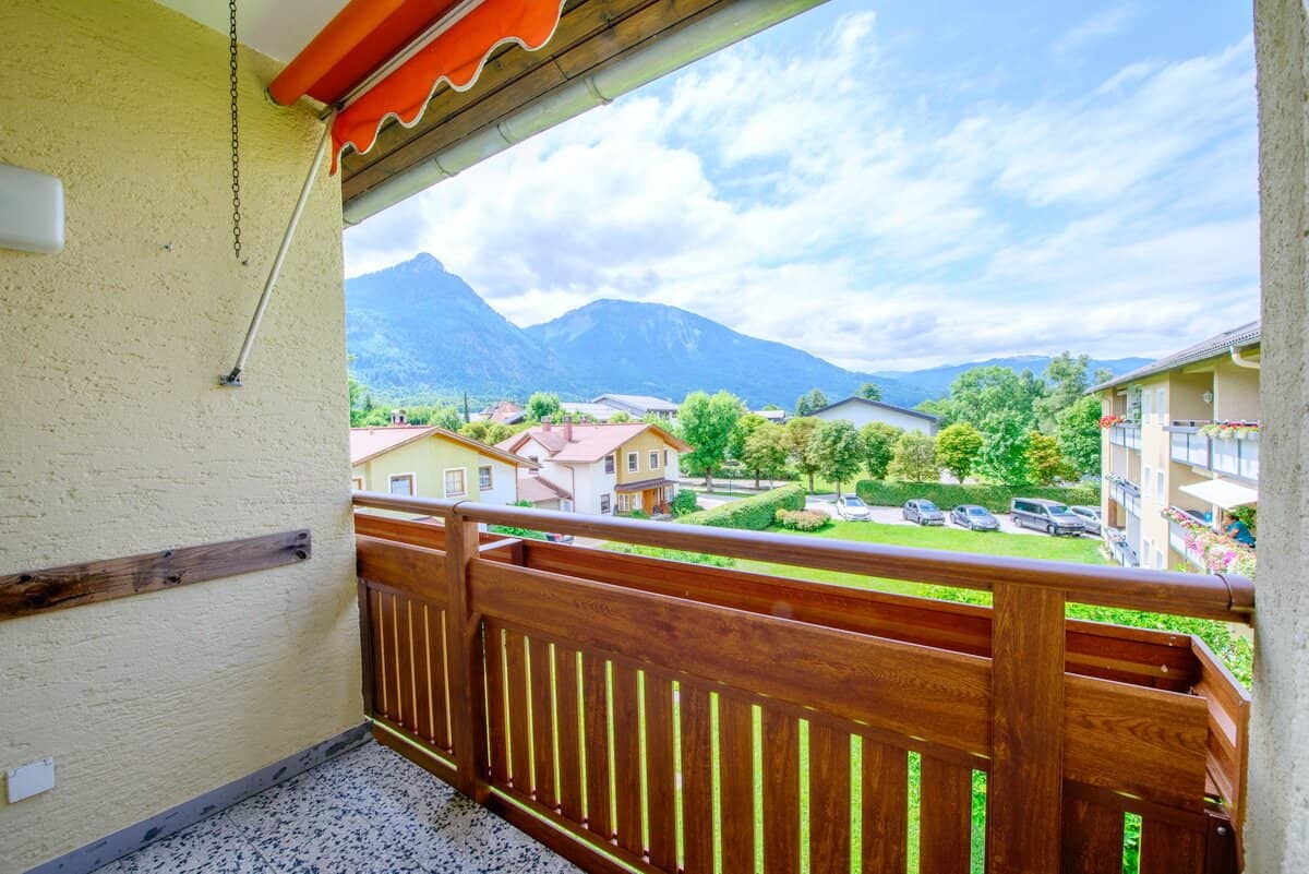 Großzügige 4-Zimmer-Wohnung in ruhiger Grünlage – nur 2 Gehminuten zum Wolfgangsee