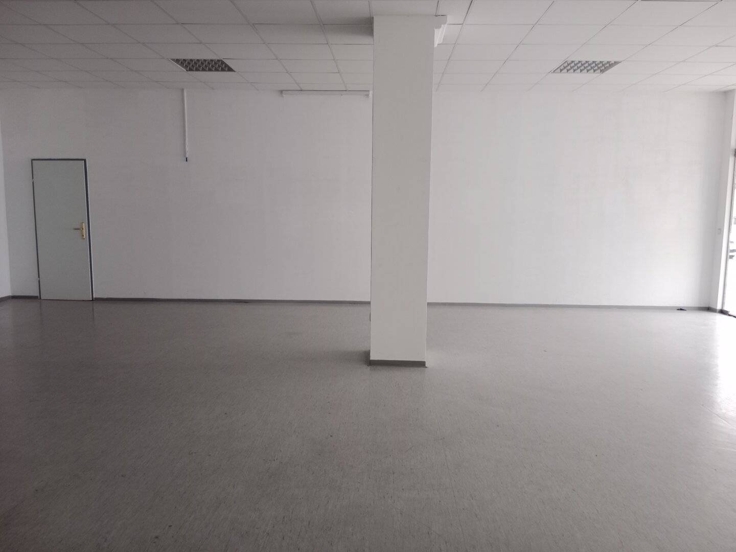 Commercial premises with start up aid in Neunkirchen for rent