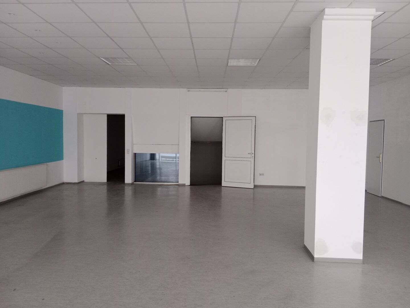 Commercial premises with start up aid in Neunkirchen for rent