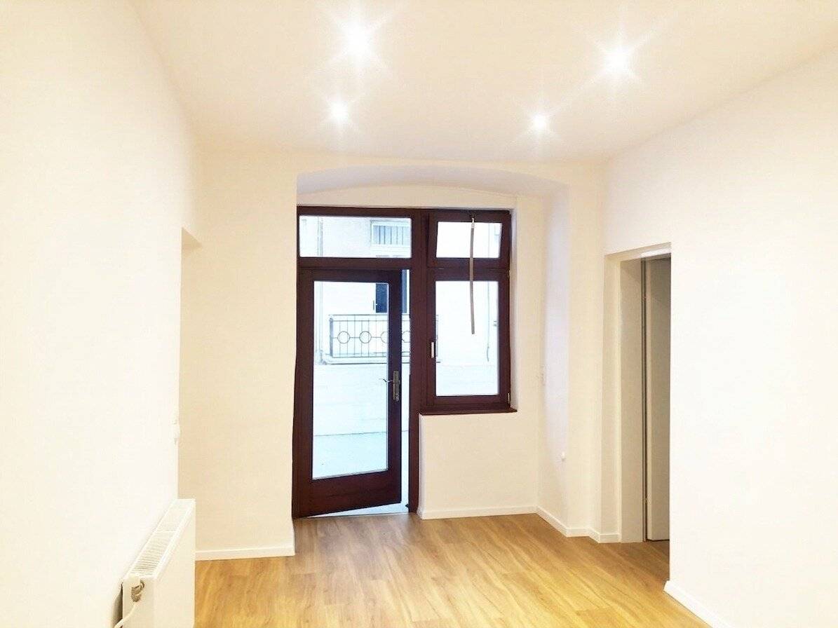 Nice office in the 3rd district (6 offices) with a large courtyard terrace, 1030 Vienna, Barichgasse, near Rudolfstiftung, no fixed term