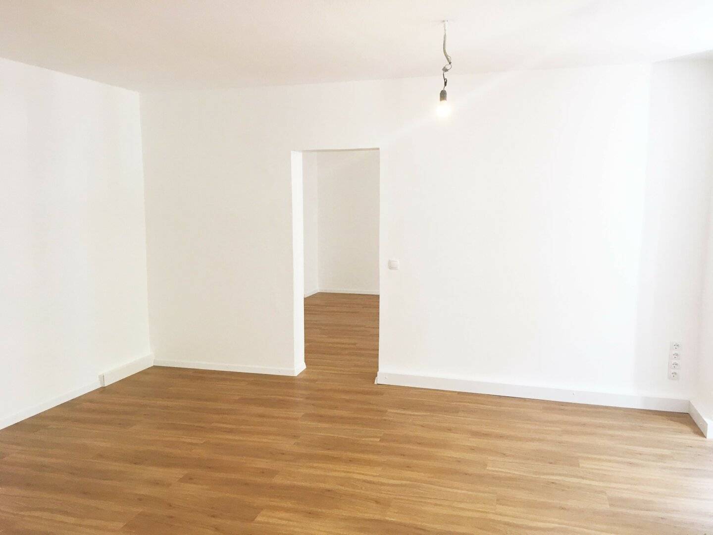Nice office in the 3rd district (6 offices) with a large courtyard terrace, 1030 Vienna, Barichgasse, near Rudolfstiftung, no fixed term