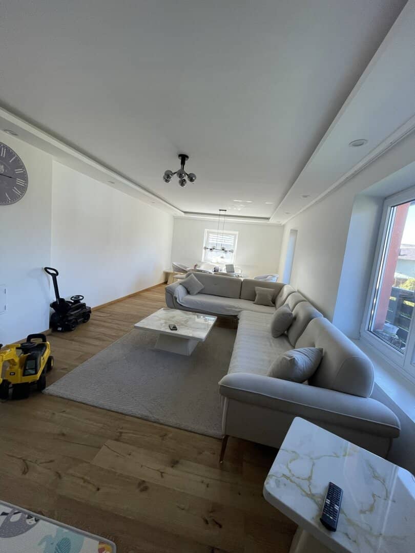 Zwischen Seenähe und Lebensqualität – 4 Zimmer Wohnung mit Balkon und Garten in Henndorf am Wallersee!
