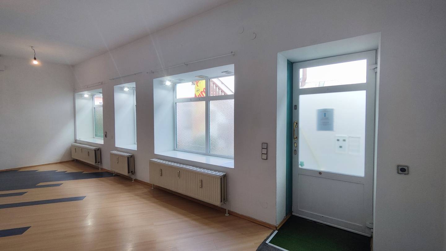 Geschäftslokal in Neunkirchen in bester Lage zu vermieten!