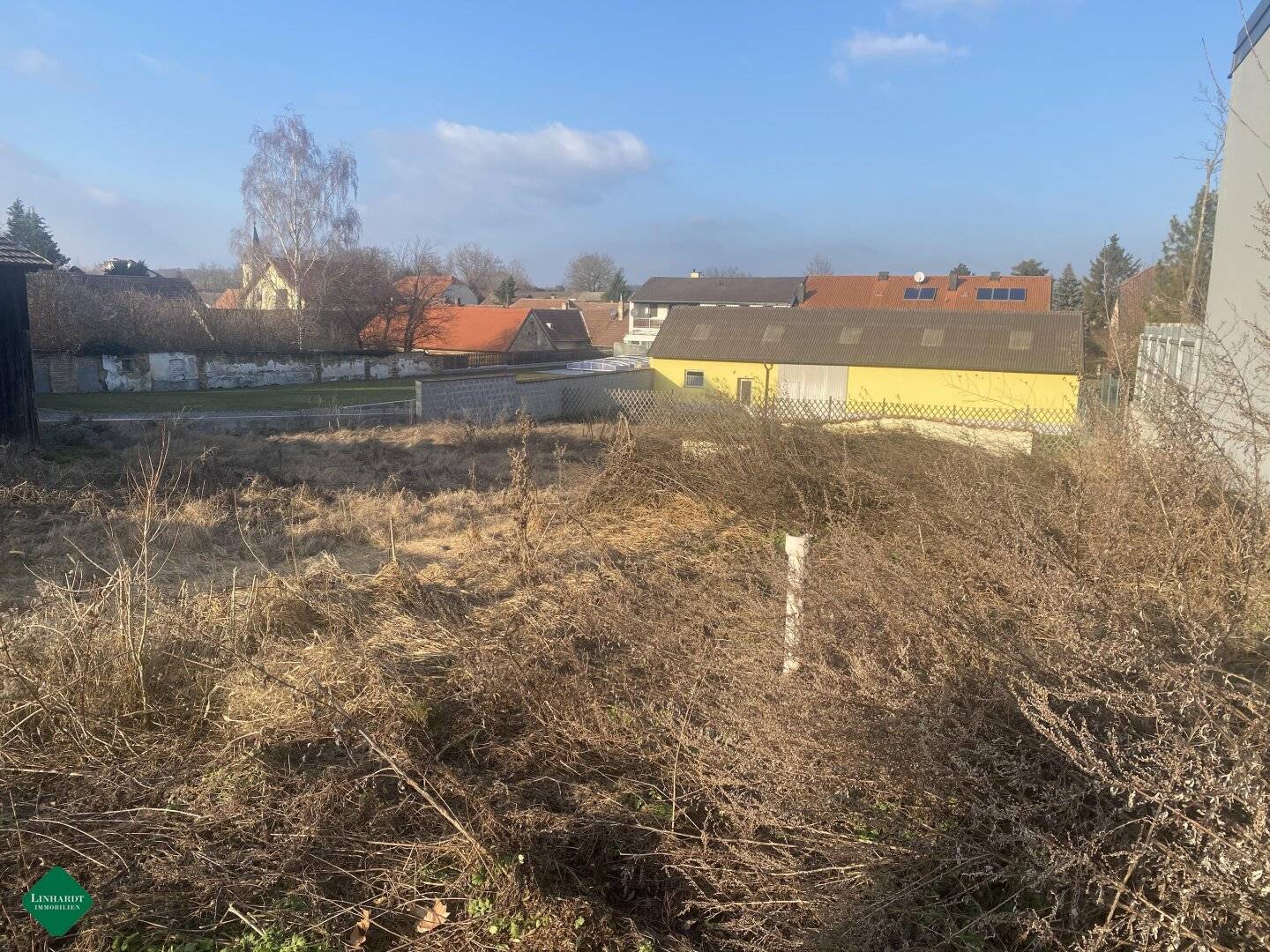 Bewilligtes Baugrundstück für 4 Wohneinheiten