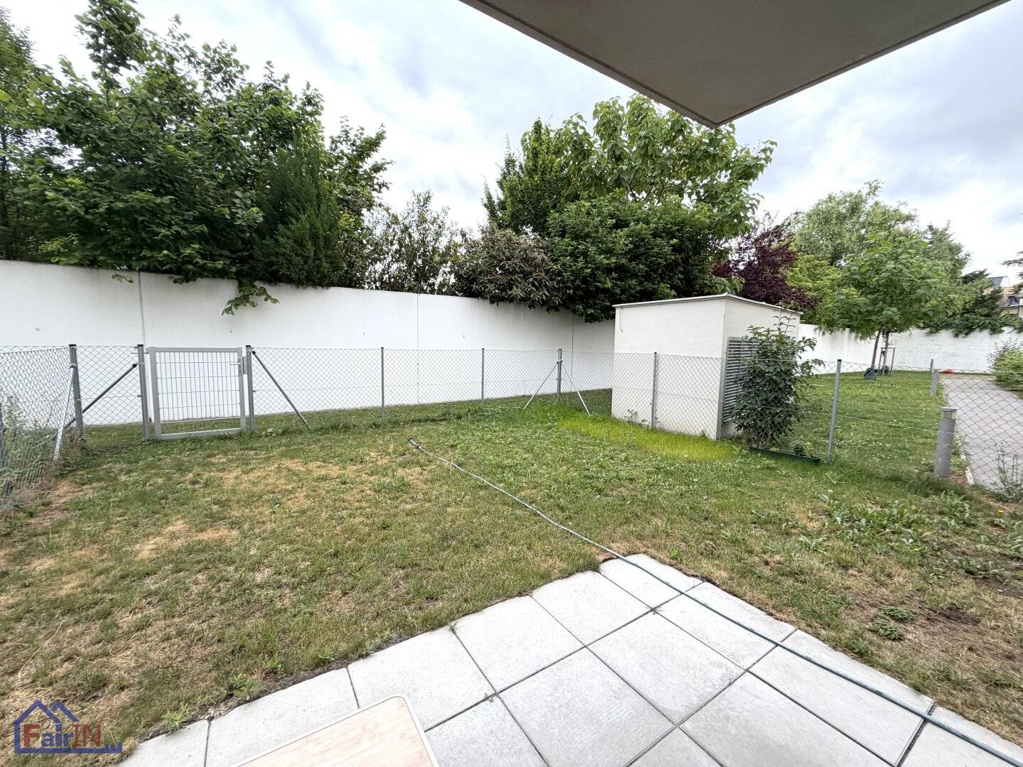 Two room apartment with private garden and parking in a quiet location