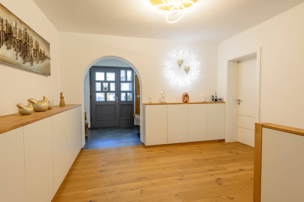 Attraktives Mehrfamilienhaus in idyllischer Waldrandlage