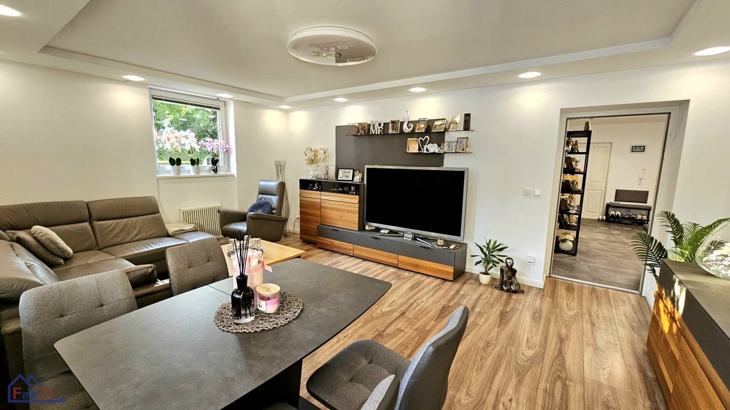 ***! Geräumige 4-Zimmer-Wohnung mit Loggia in 1160 Wien – 99m² Wohlfühloase !***
