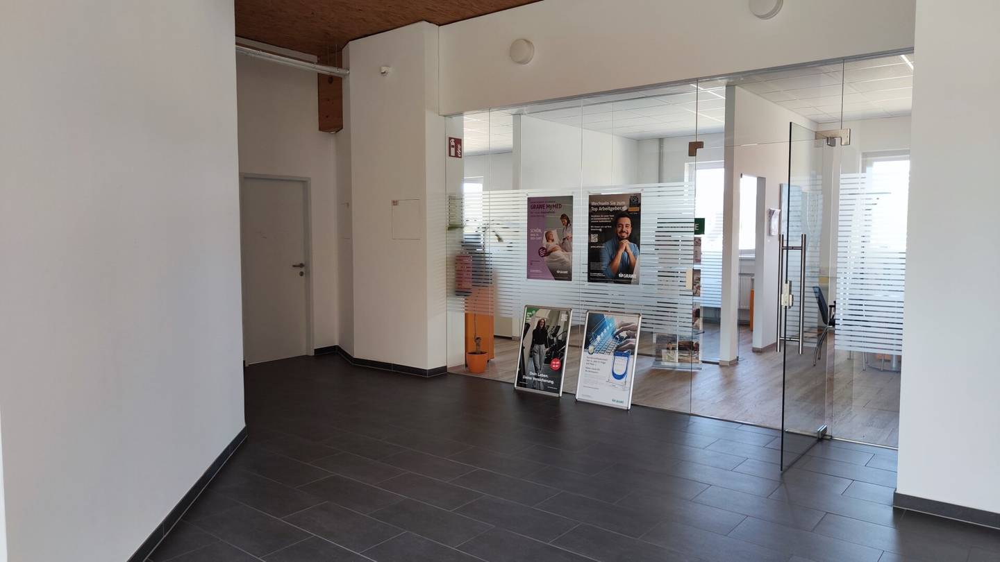 First occupancy: 67 m² office in Shopping Point Neunkirchen for rent
