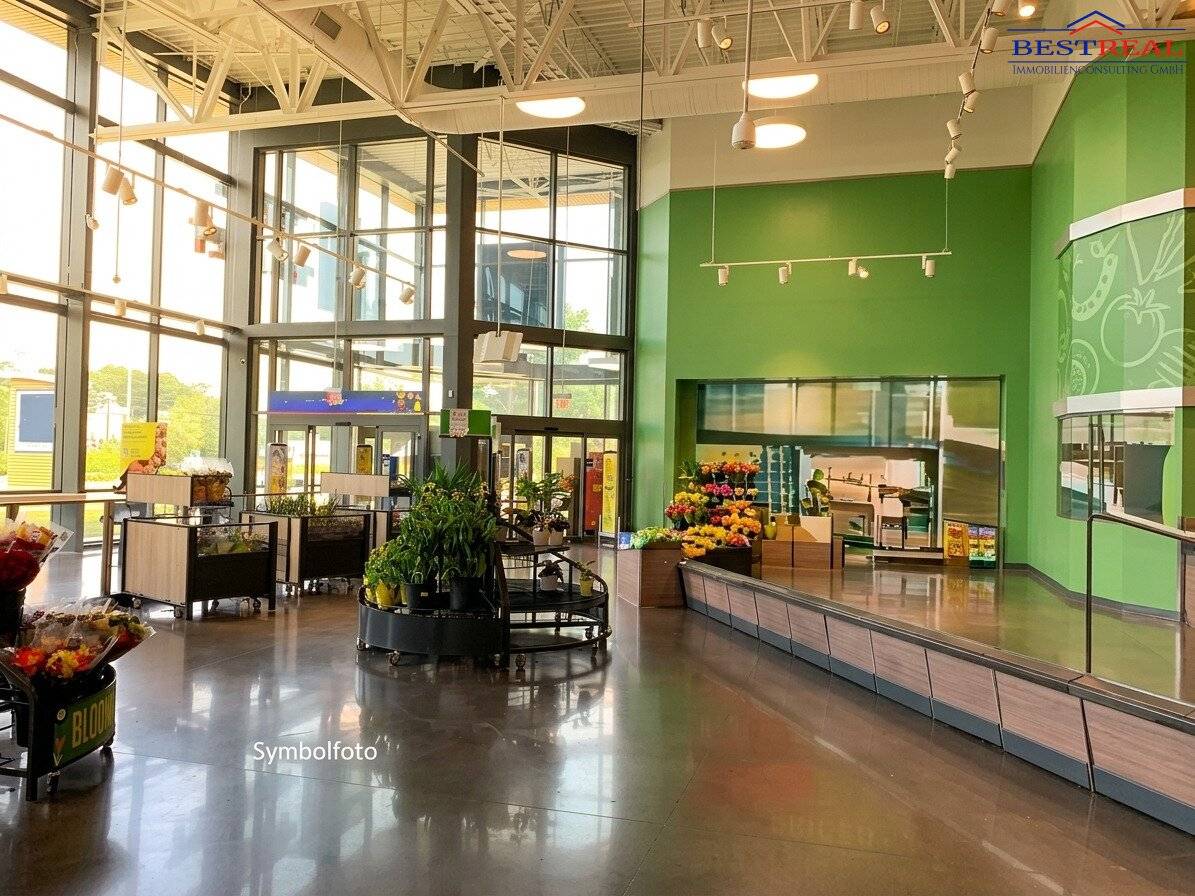 Top commercial space in the 1st district for sale, boutique, retail, outlet, event location