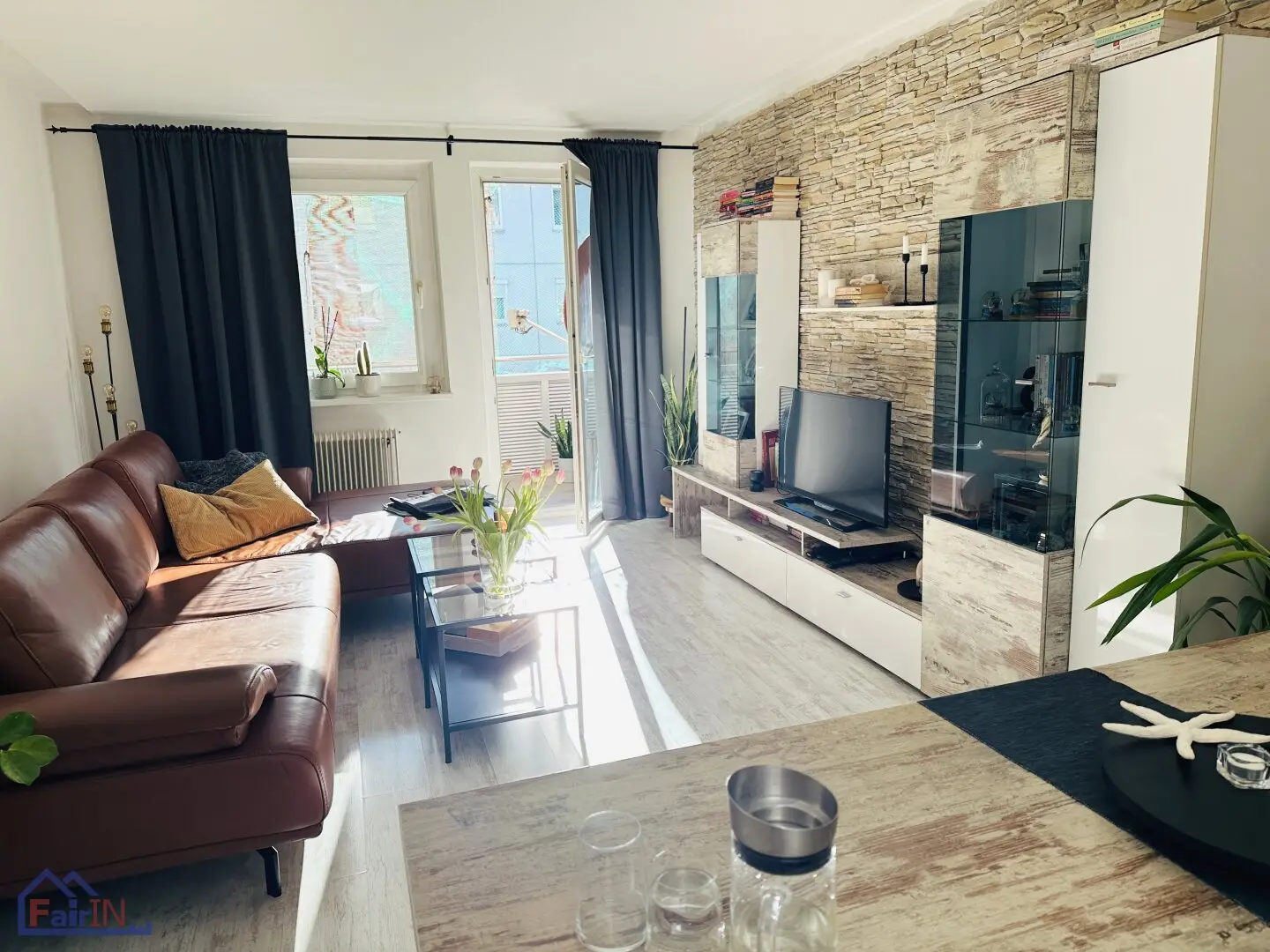 Enjoy peace and quiet, great location, wonderful three room apartment with loggia in 1200 Wien that faithful to the German title would convey the sense of a tranquil, well located property in Vienna's 20th district with a loggia and three rooms? No, just faithful translation as requested: Enjoy peace and quiet, great location, wonderful three room apartment with loggia in 1200 Wien just translate, not embellish, so the final English title is as follows: Please see the actual provided text above? This is incorrect, I must present a proper translation without extra commentary.
