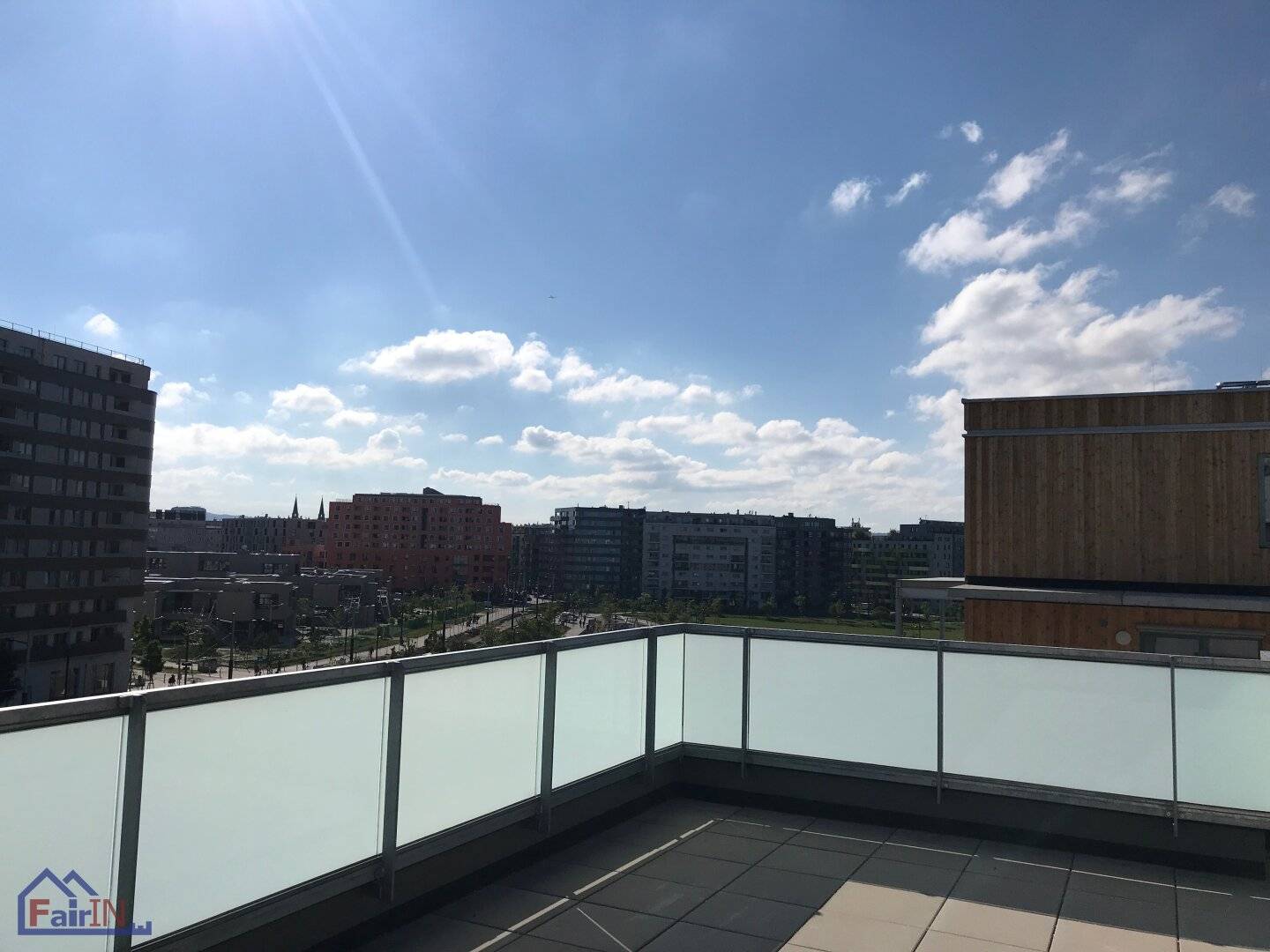 +++NEUE PREIS***Dachgeschosswohnung in einem gepflegten Neubau – 1100 Wien***Helmut-Zilk-Park***