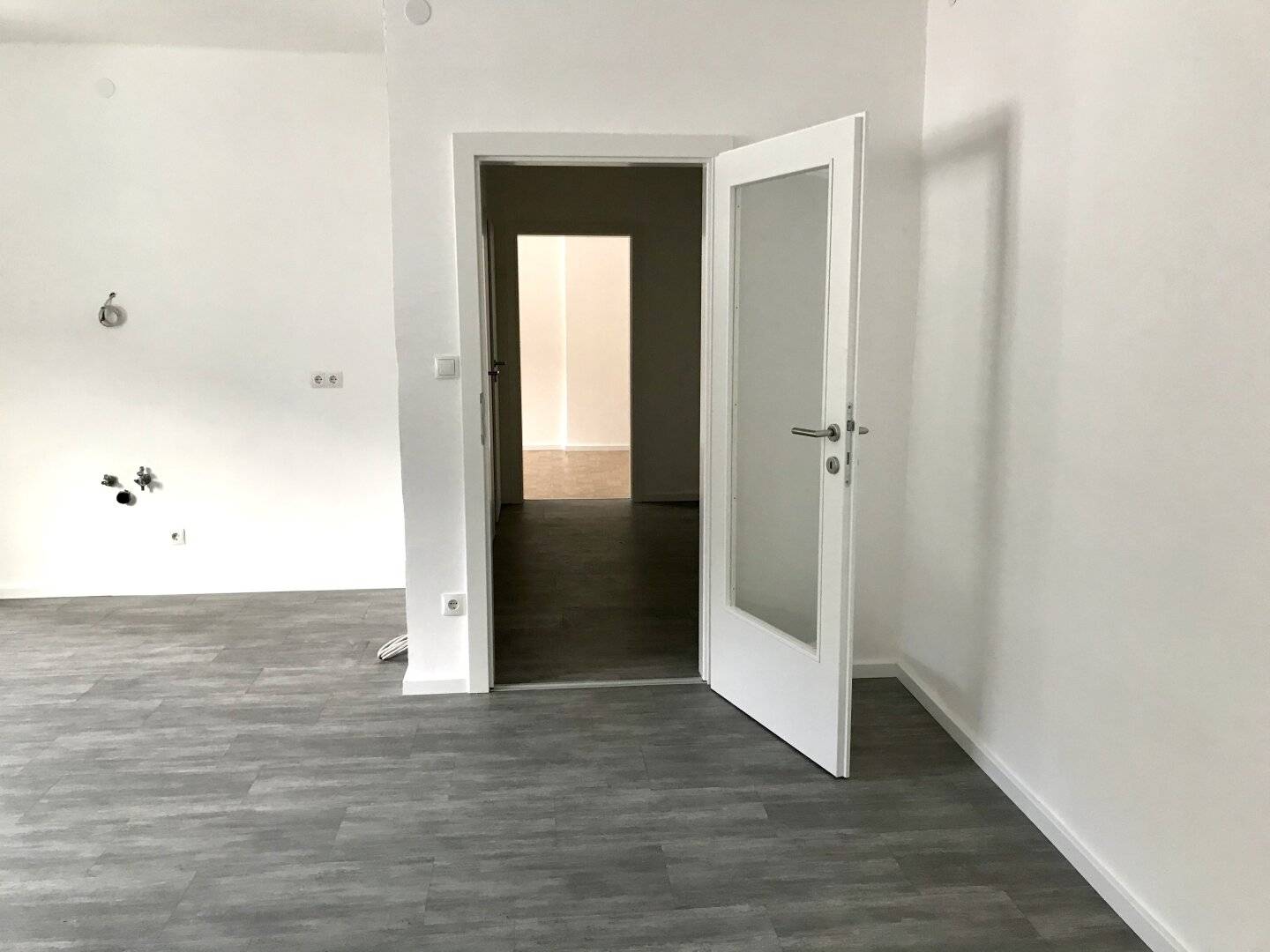 2 rooms central heating