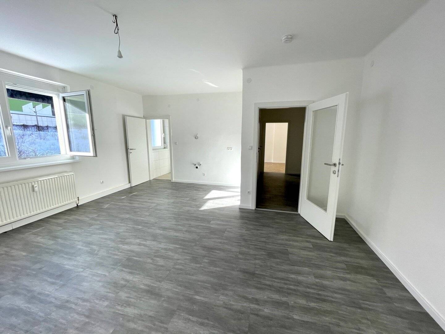 2 rooms central heating