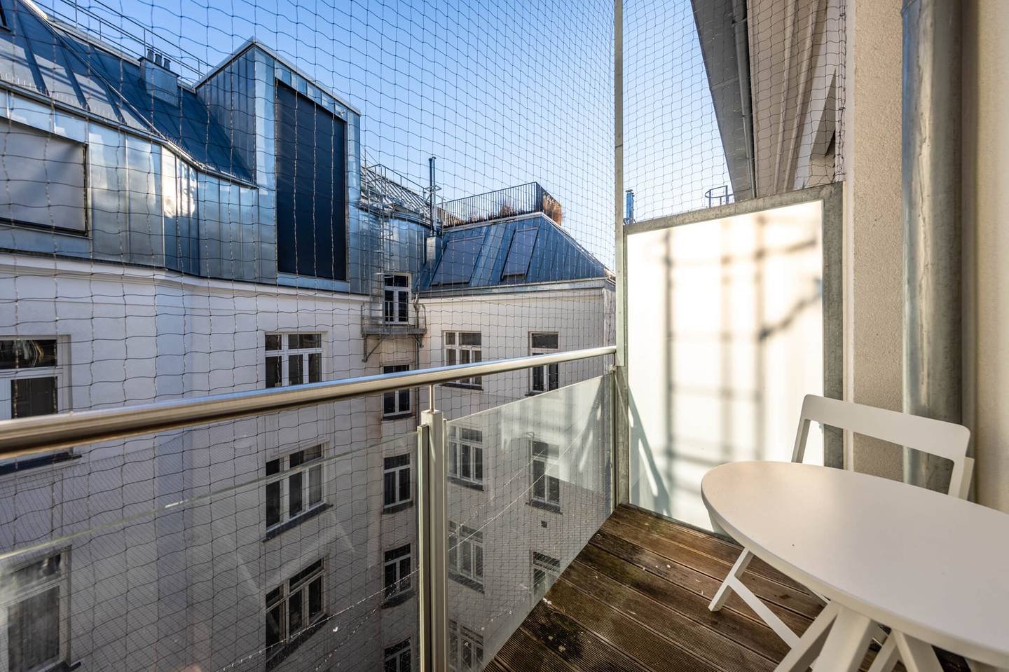 Dachgeschosswohnung in Citylage mit Terrasse